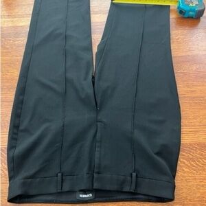 Express women’s cropped suit pants with seam detail size 14